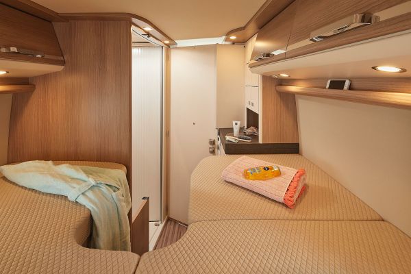 Malibu Van first class - two rooms 640 LE RB
