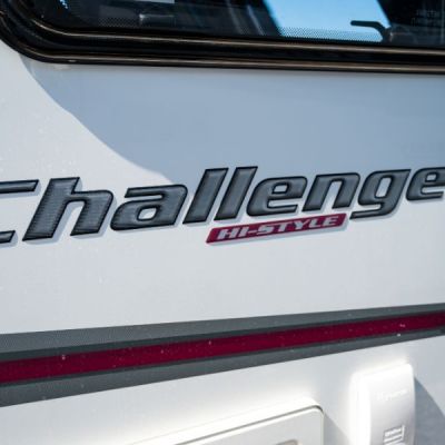 Swift Challenger Hi-Style Caravan-010.jpg
