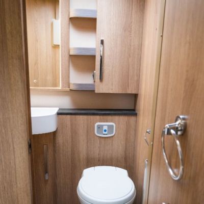 AUTO-TRAIL FRONTIER COMANCHE SA-35.jpg